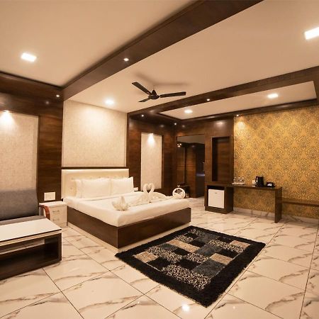 Sr Jungle Resort Коимбатур Экстерьер фото