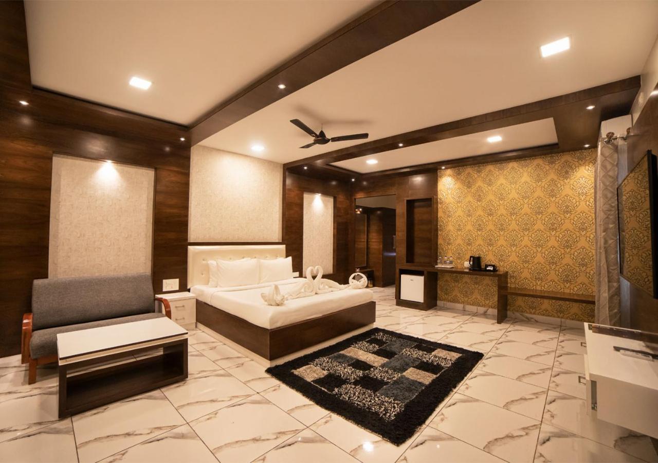 Sr Jungle Resort Коимбатур Экстерьер фото